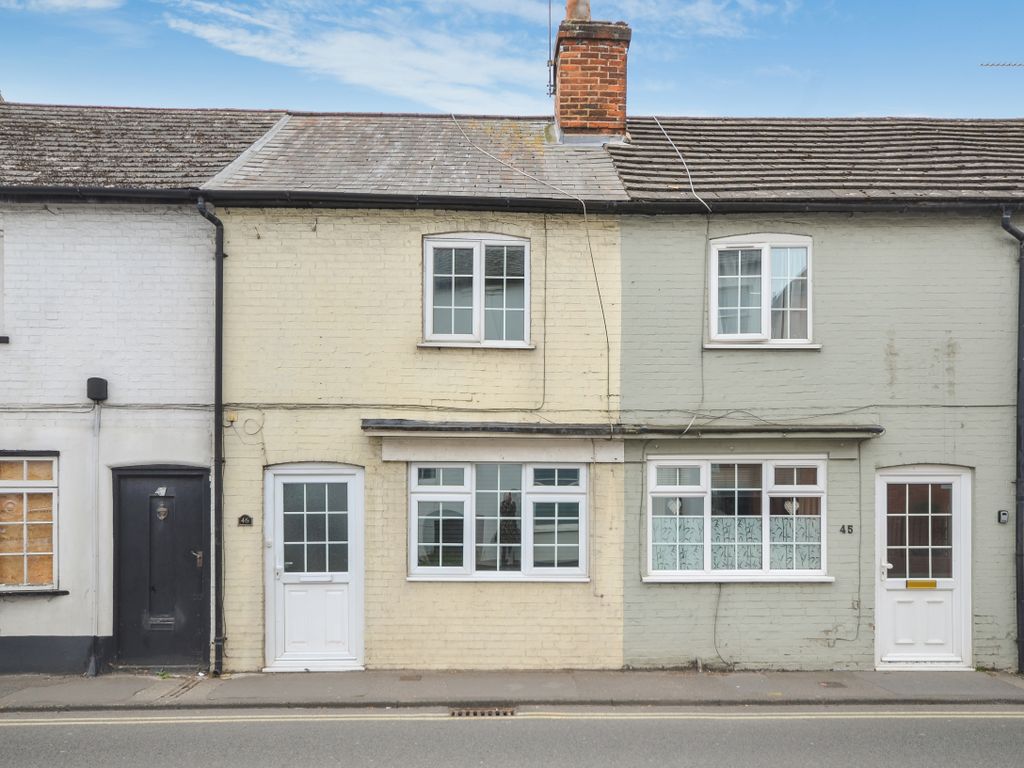 2 bed terraced house to rent in East Street, Farnham, Surrey GU9 Zoopla