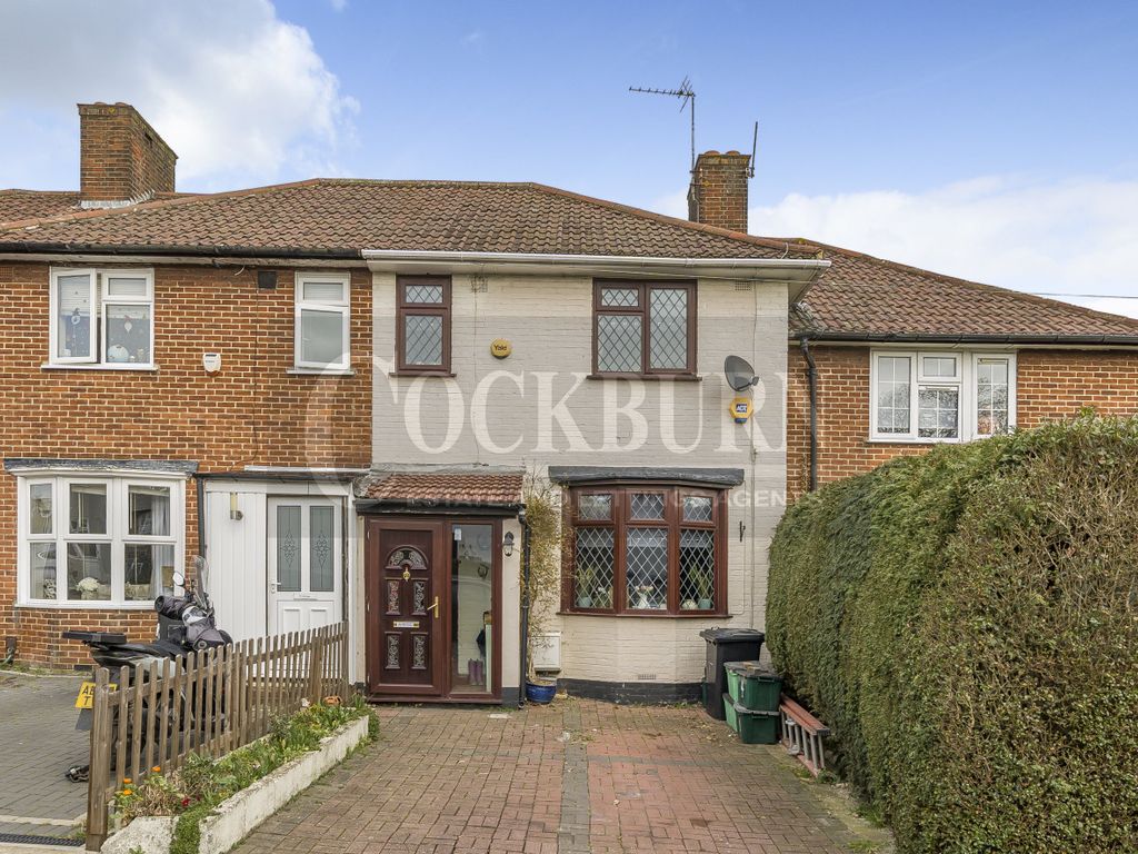 3 bed terraced house for sale in Road, London SE9 Zoopla