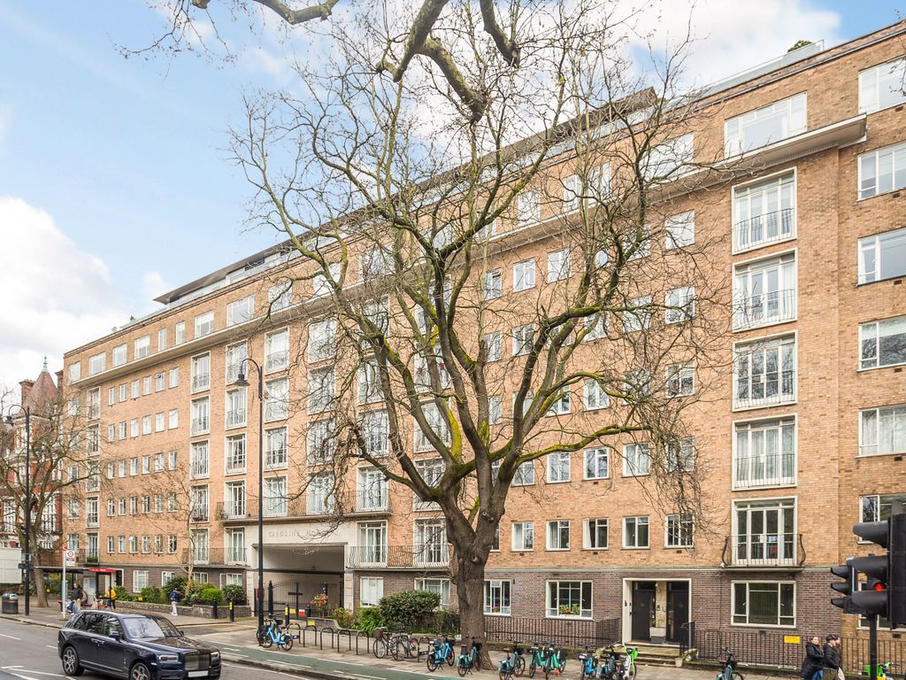 4 bed flat for sale in Bayswater Road, London W2, £1,850,000 Zoopla