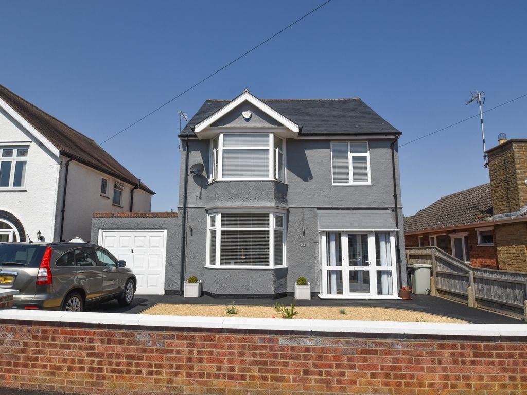 4 bed detached house for sale in Drummond Road, Skegness PE25 Zoopla