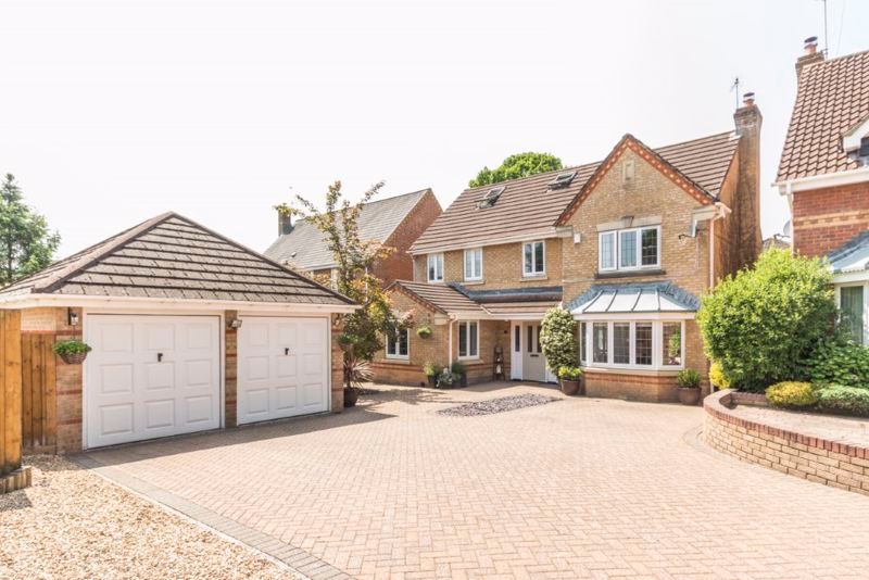 6 bed detached house for sale in Priory Gardens, Langstone, Newport