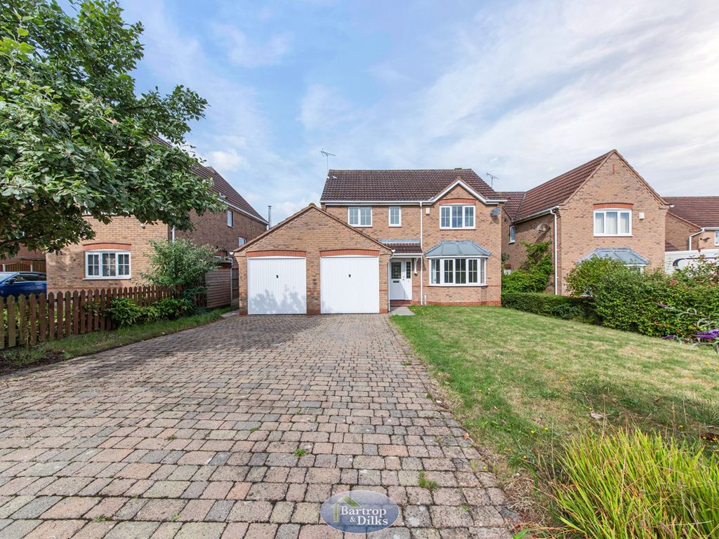 4 bed detached house for sale in Spruce Court, Worksop S80 Zoopla