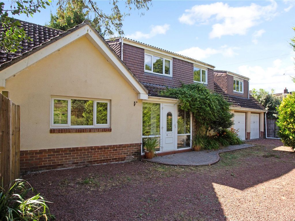 4 bed detached house for sale in Lyndhurst Road, Landford, Salisbury