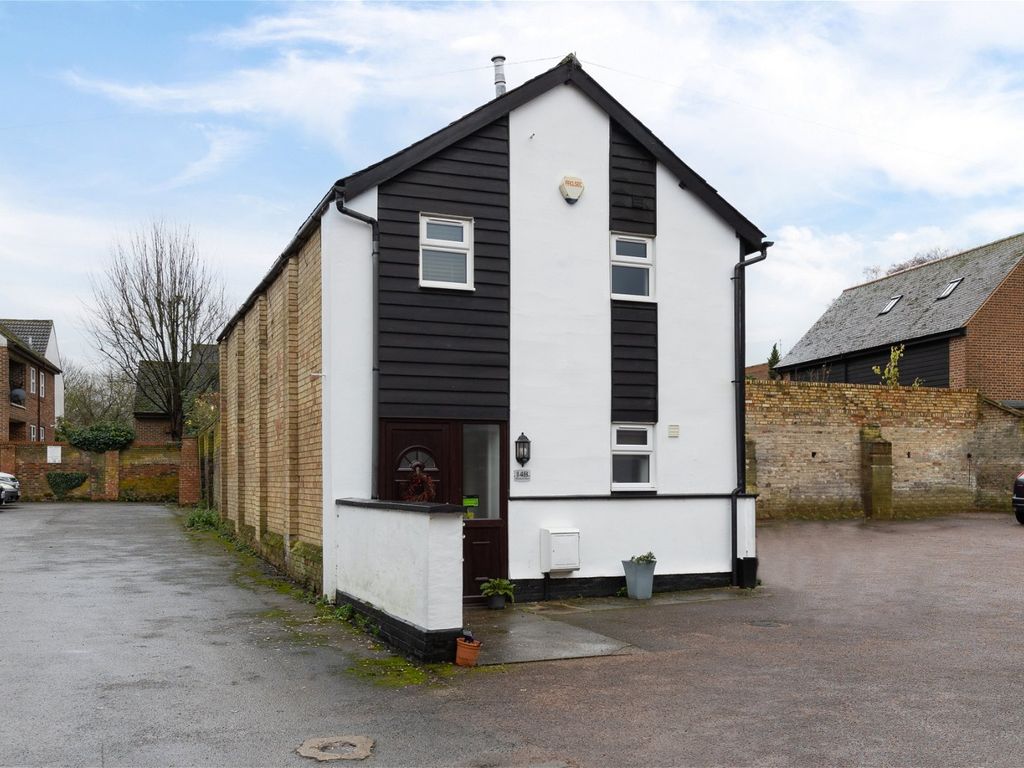 2 bed detached house for sale in Whitehorse Street, Baldock