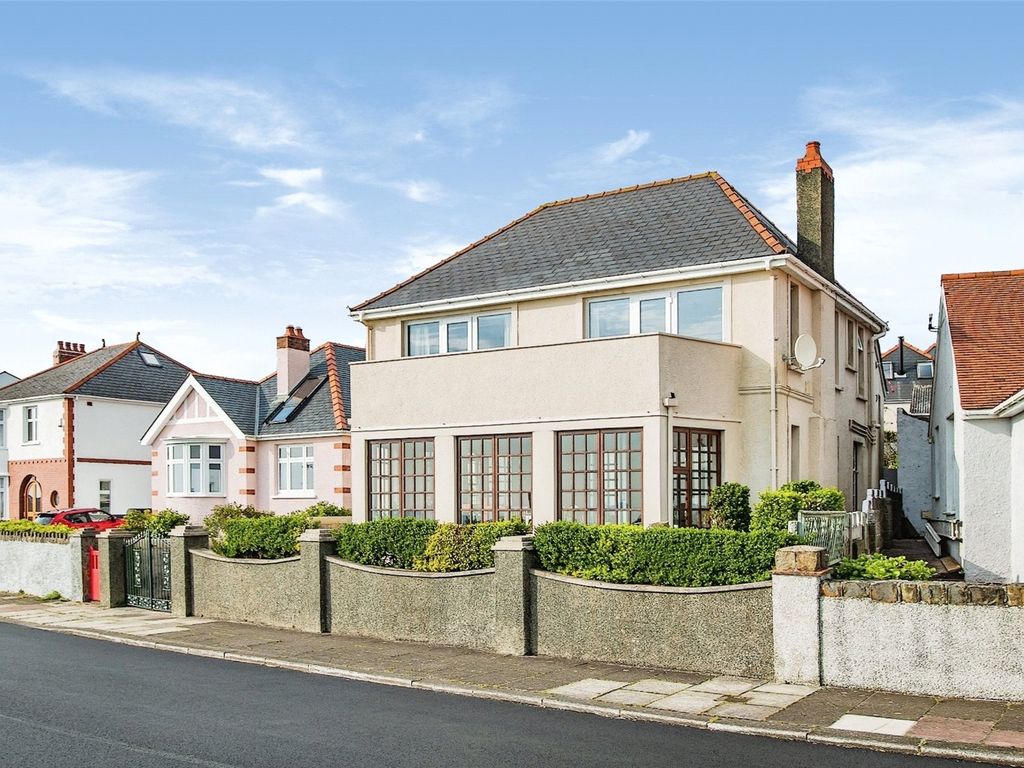 4 bed detached house for sale in The Rath, Milford Haven SA73, £450,000
