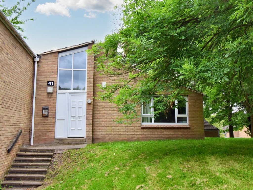 6 bed semidetached house for sale in Norfolk Park Road, Sheffield S2