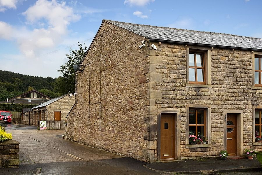 2 bed end terrace house to rent in Pendle Street East, Sabden