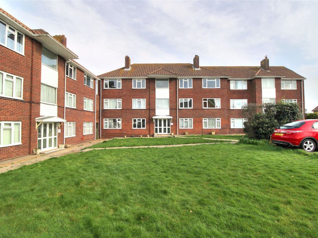 2 bed flat for sale in Bedfordwell Road, Eastbourne BN22, £199,950 Zoopla