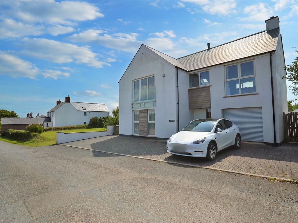 4 bed detached house for sale in West End, Marloes, Haverfordwest SA62