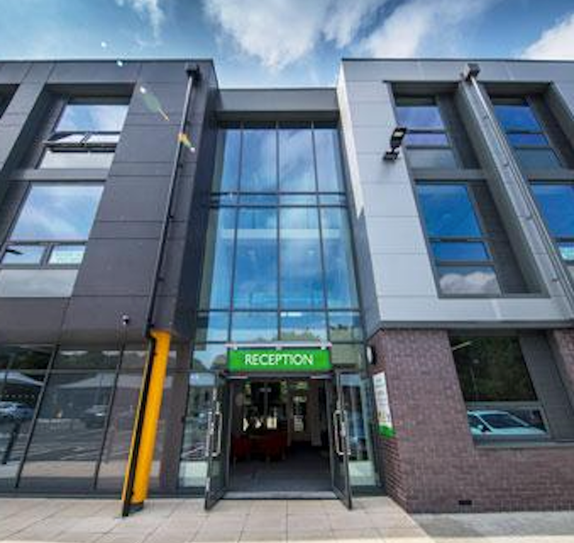 Office to let in Terminus Road, Chichester PO19, £18,000 pa Zoopla