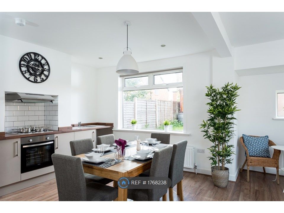 4 bed semidetached house to rent in Kirkstall Avenue, Leeds LS5 Zoopla