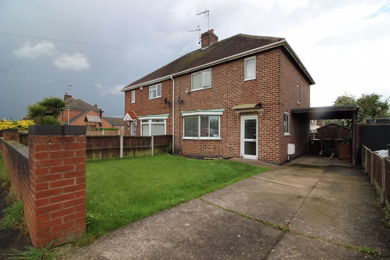 3 bed semidetached house for sale in Lansbury Road, Edwinstowe