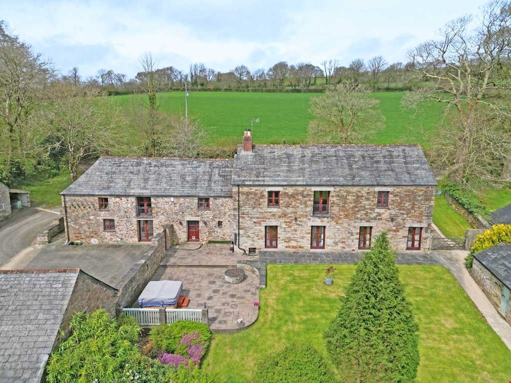 4 bed detached house for sale in Bodmin PL30, £995,000 Zoopla