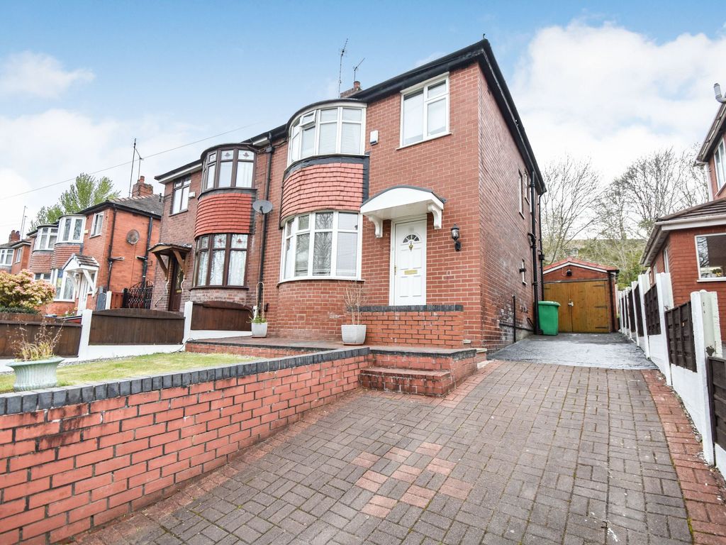 3 bed semidetached house for sale in Blackley New Road, Manchester M9