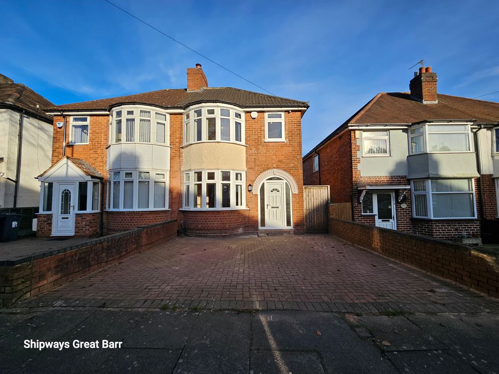 3 bed property to rent in Perry Wood Road, Great Barr, Birmingham B42