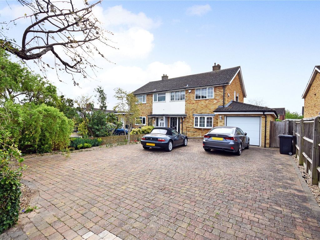 3 bed semidetached house for sale in Merritt Road, Didcot OX11 Zoopla