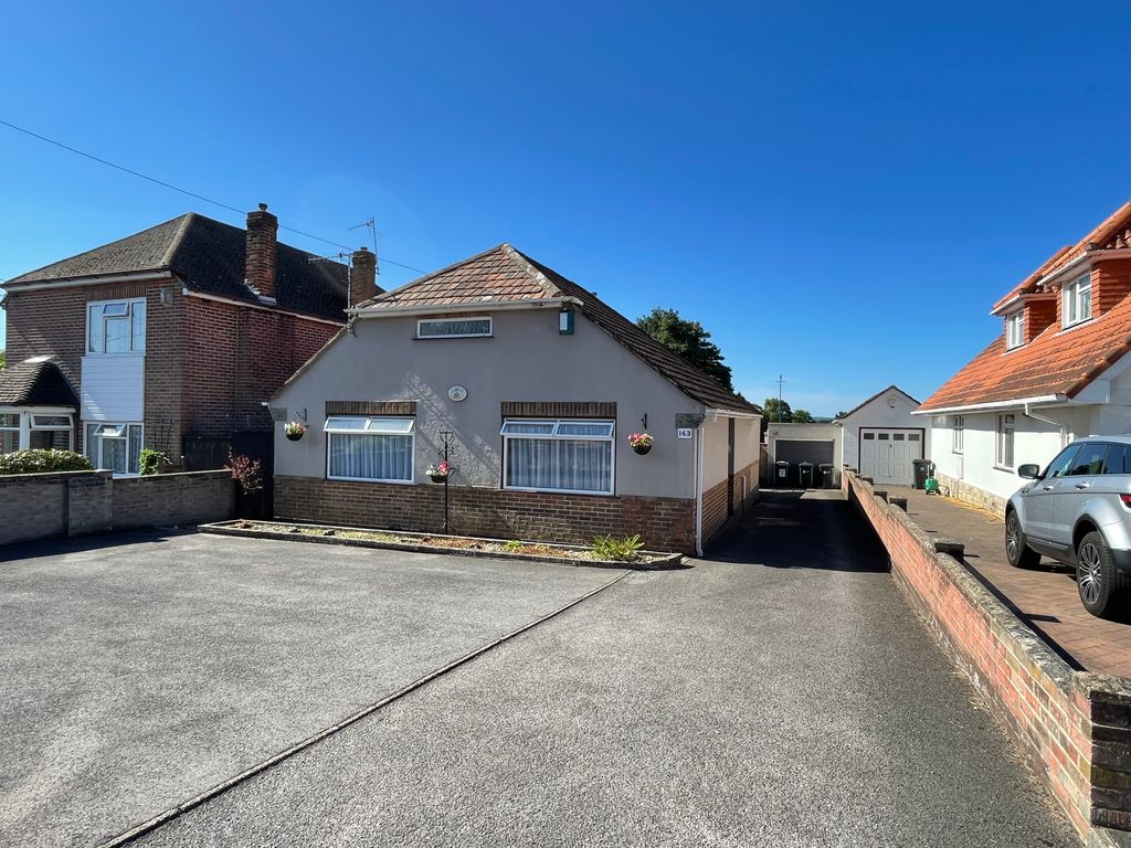 2 bed detached bungalow for sale in Sandy Lane, Upton, Poole BH16 Zoopla