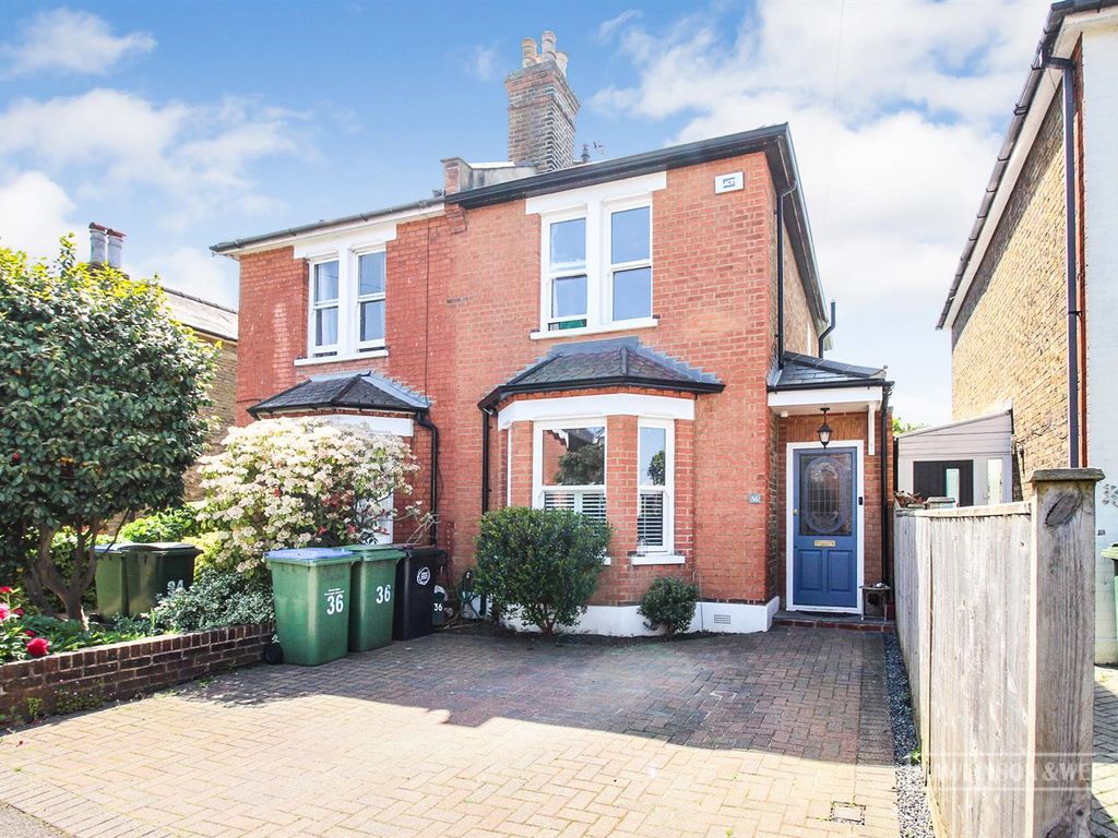 3 bed semidetached house for sale in Beauchamp Road, West Molesey KT8