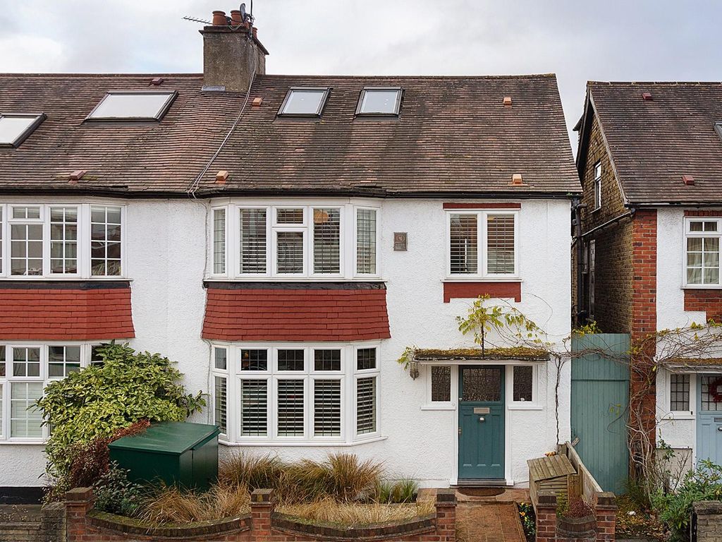 4 bed semidetached house for sale in Marham Gardens, London SW18 Zoopla