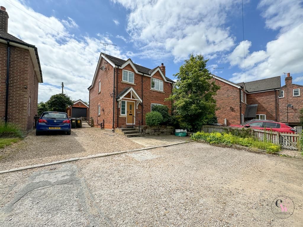 3 bed detached house for sale in Oak Croft, Church Minshull, Nantwich