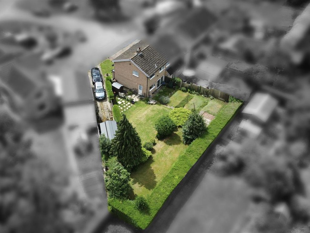 3 bed semidetached house for sale in Warwick Avenue, Quorn