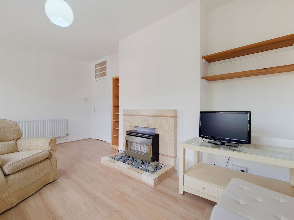 4 bed flat to rent in Maple House, Idonia Street, London SE8 Zoopla