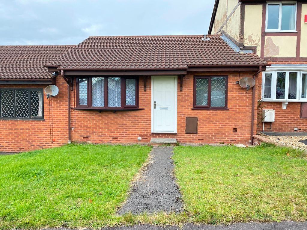 2 bed bungalow to rent in Highbank, Blackburn BB1 Zoopla