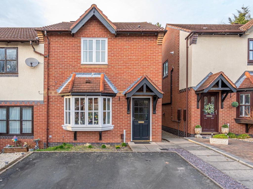 3 bed terraced house for sale in St. Marks Close, Telford TF1 Zoopla