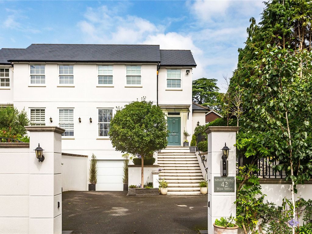 3 bed semidetached house for sale in West Street, Reigate RH2, £