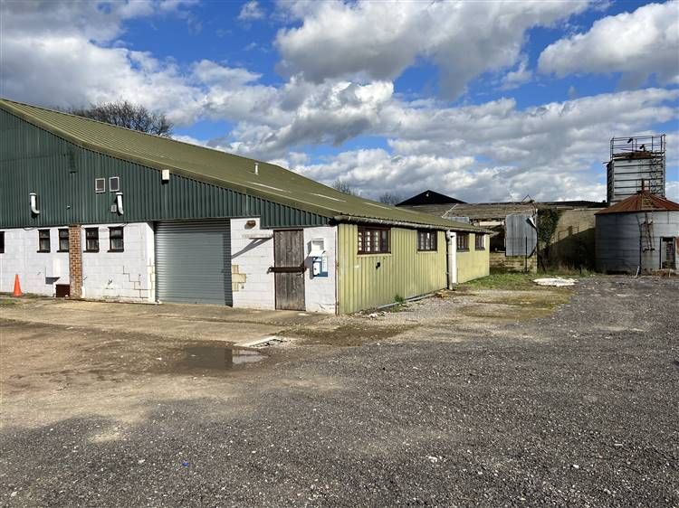 Warehouse to let in Unit 3 Baileys Farm, Coolham Road, Horsham RH13 Zoopla