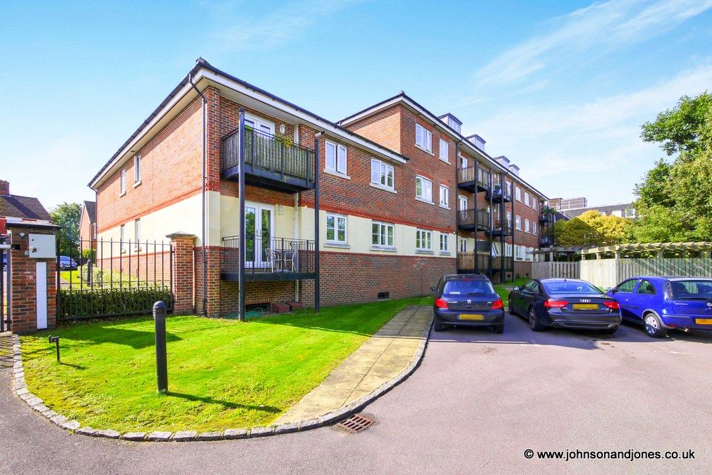 Bourne Place, Chertsey KT16  