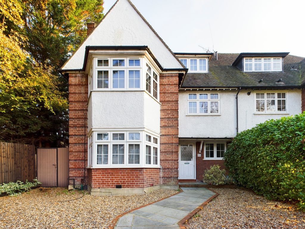 Hendon Lane, London N3