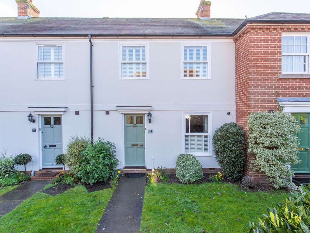 3 bed terraced house for sale in Carriage Mews, Canterbury CT2, £