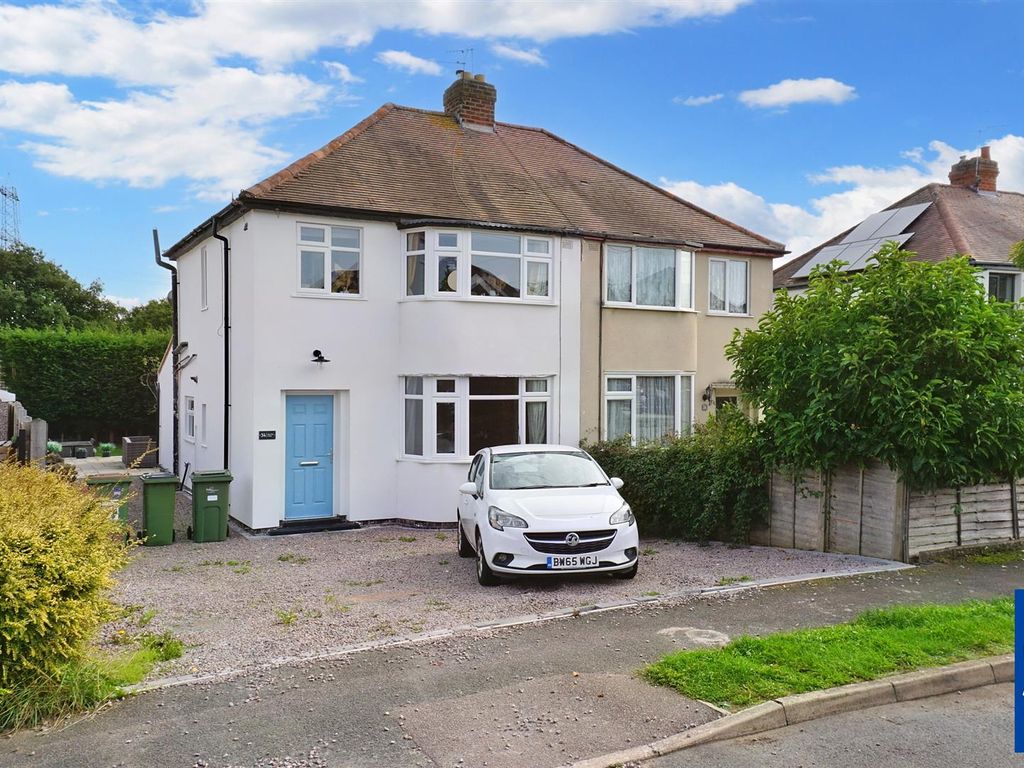 3 bed semidetached house for sale in Glen Park Avenue, Glenfield