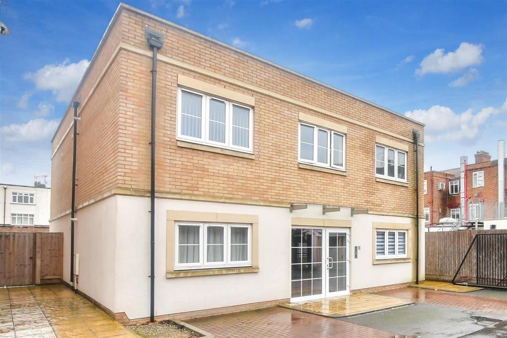 Bellmaker Mews Upminster Essex RM14  