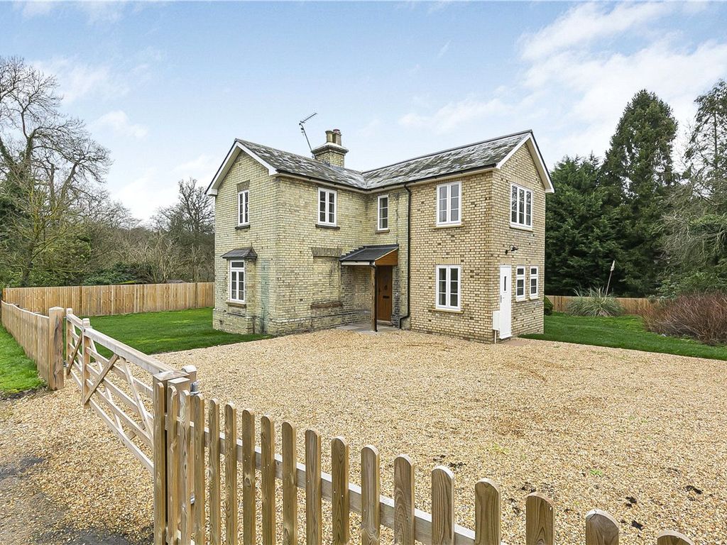 4 bed country house for sale in Wild Hill, Essendon, Hertfordshire AL9