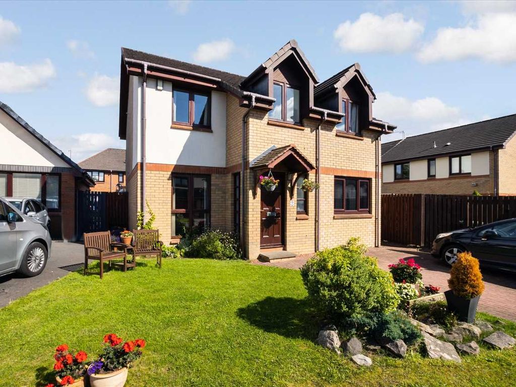 4 bed detached house for sale in Seamill Gardens, Kittochfield, East