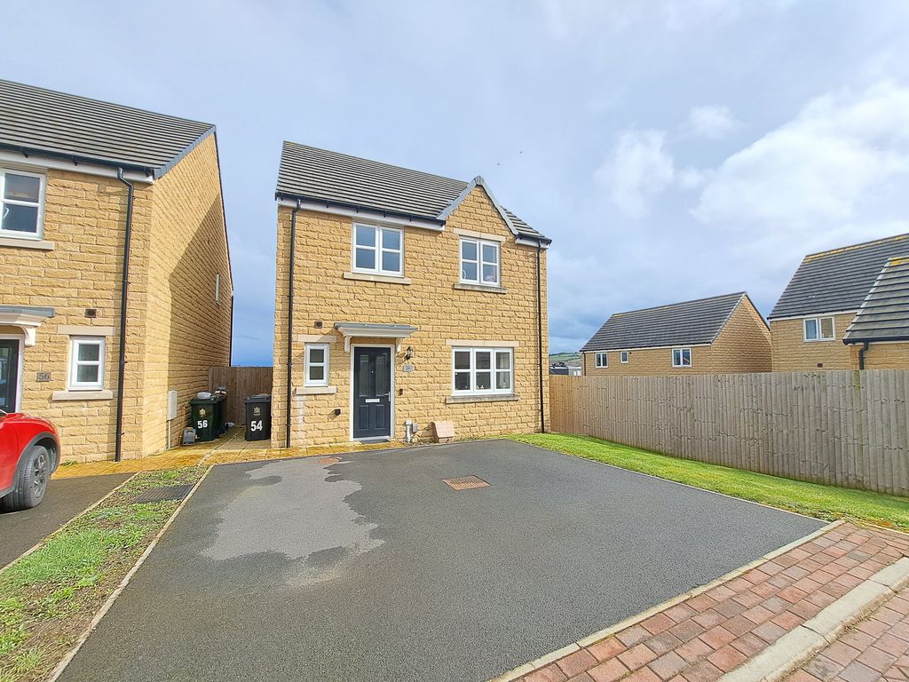 4 bed detached house for sale in Brompton Drive, Apperley Bridge, West