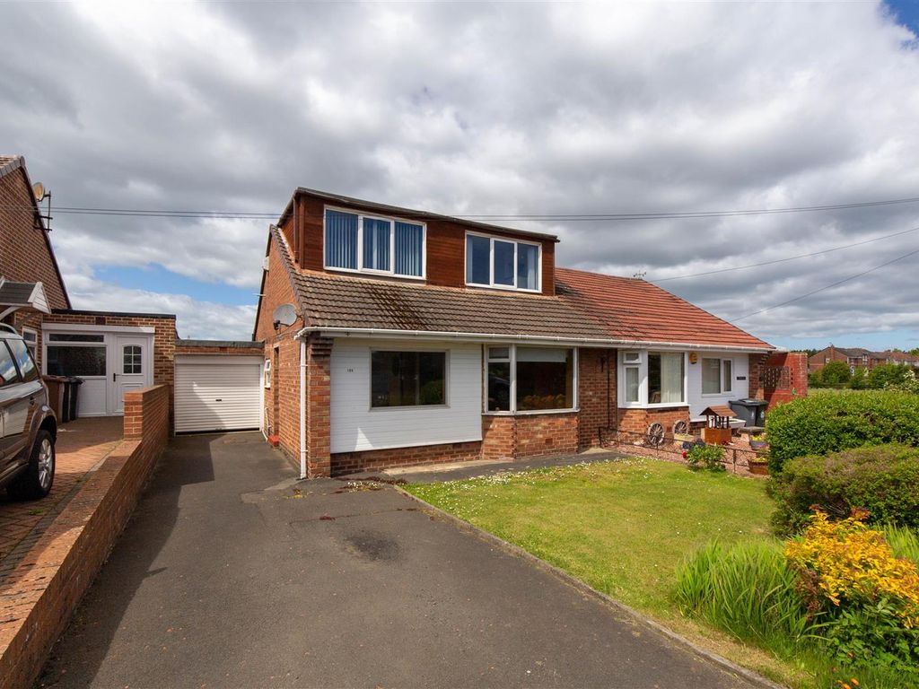 4 bed semidetached house for sale in Rayleigh Drive, Wideopen