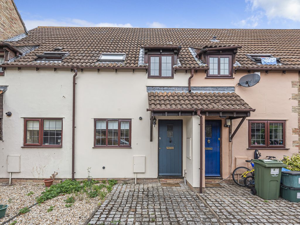 2 bed terraced house for sale in Hatherley, Cheltenham, Gloucestershire