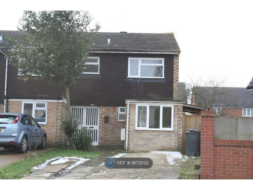 4 bed end terrace house to rent in Salford Close, Reading RG2, £1,699 pcm Zoopla
