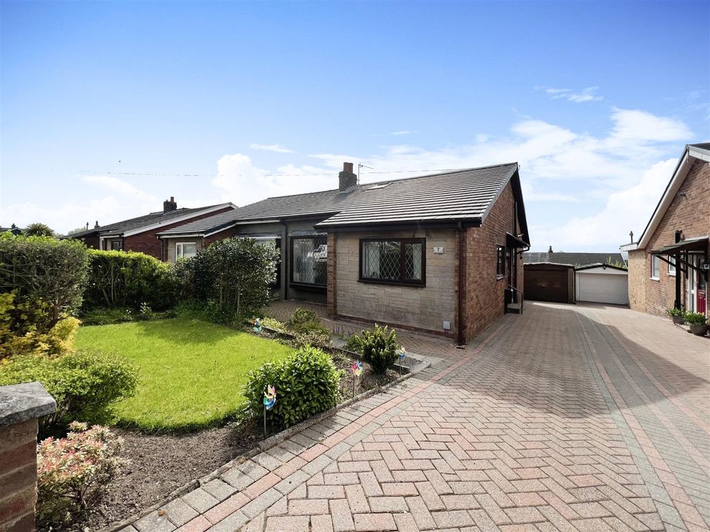 3 bed semidetached bungalow for sale in Copster Drive, Longridge