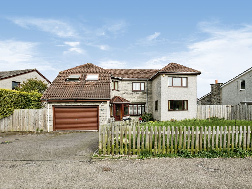 5 bed detached house for sale in St. Ternans Road, Stonehaven AB39, £