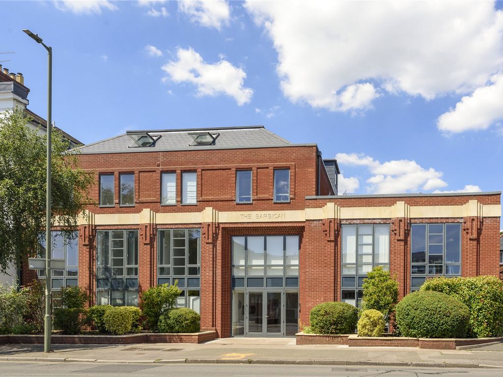 2 bed flat for sale in East Street, Farnham GU9 Zoopla