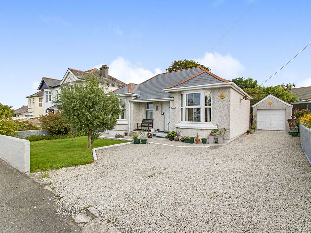 2 bed bungalow for sale in South Downs, Redruth, Cornwall TR15 Zoopla