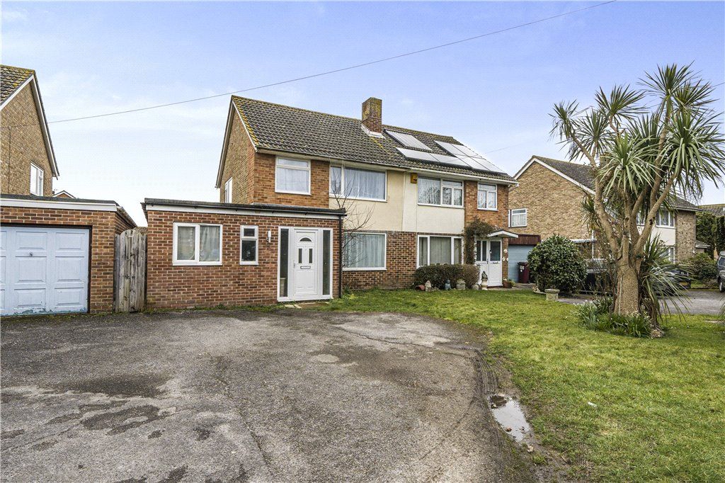 3 bed semidetached house for sale in Stein Road, Emsworth, Hampshire
