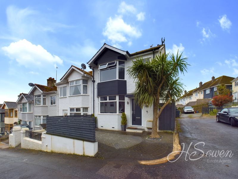 3 bed end terrace house for sale in Dower Road, Torquay TQ1, £280,000