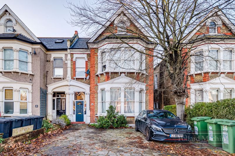 2 bed flat for sale in Bromley Road, London SE6, £345,000 Zoopla