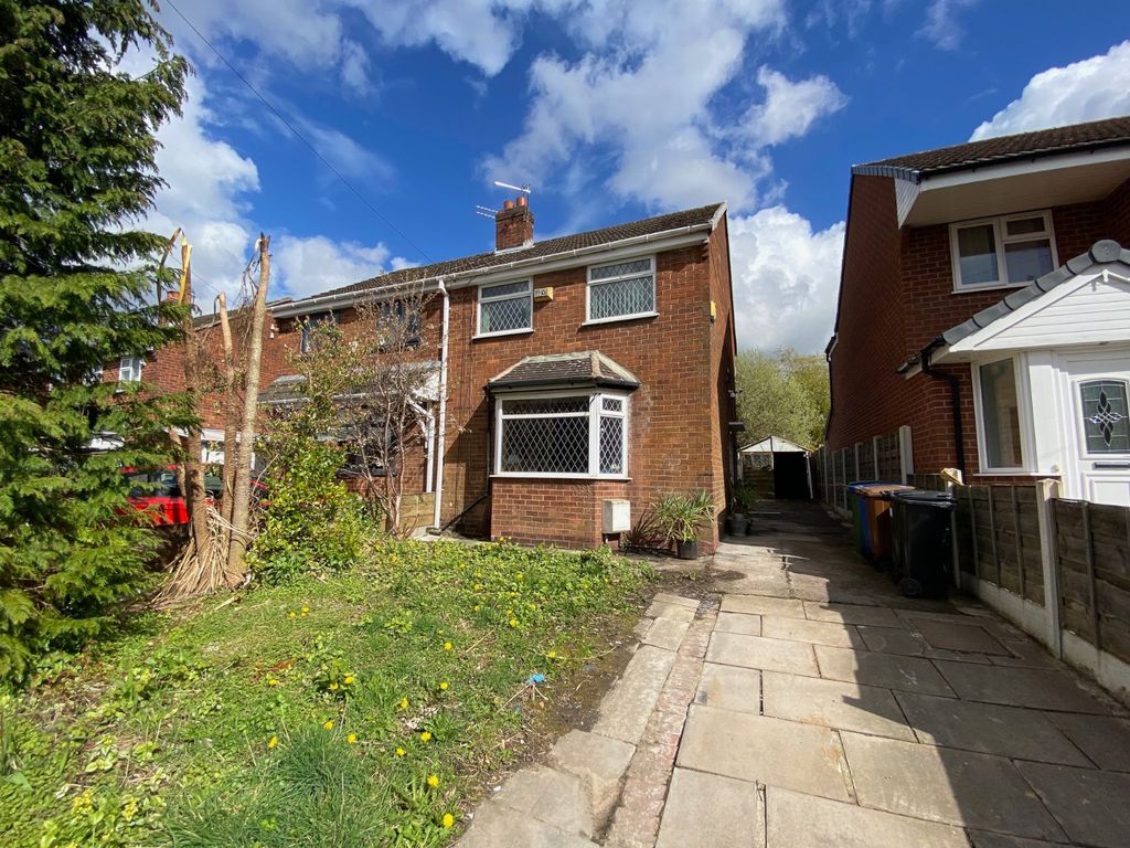 2 bed semidetached house for sale in Wilton Avenue, Heald Green