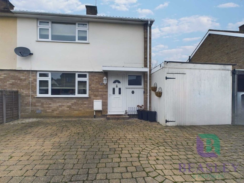 2 bed semidetached house for sale in Elm Grove, Woburn Sands MK17, £